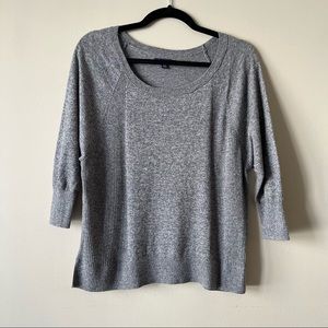 AEO Crew Neck Grey Knit Sweater Size M